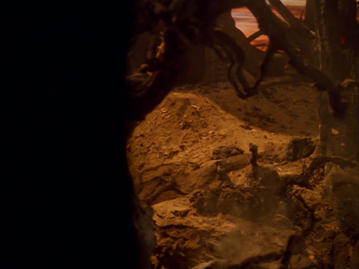 extant_StarTrek_VOY_5x05-OnceUponATime_03242.jpg