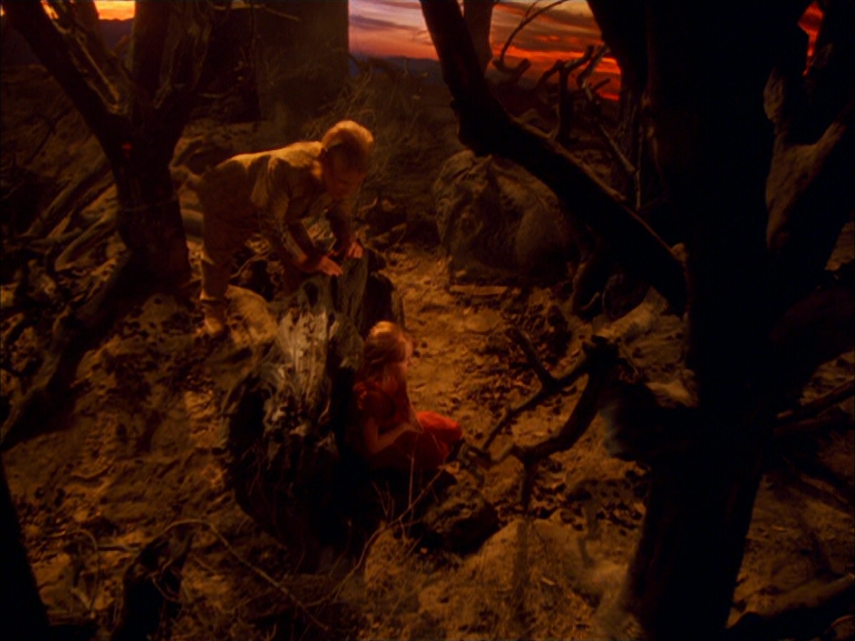 extant_StarTrek_VOY_5x05-OnceUponATime_03343.jpg