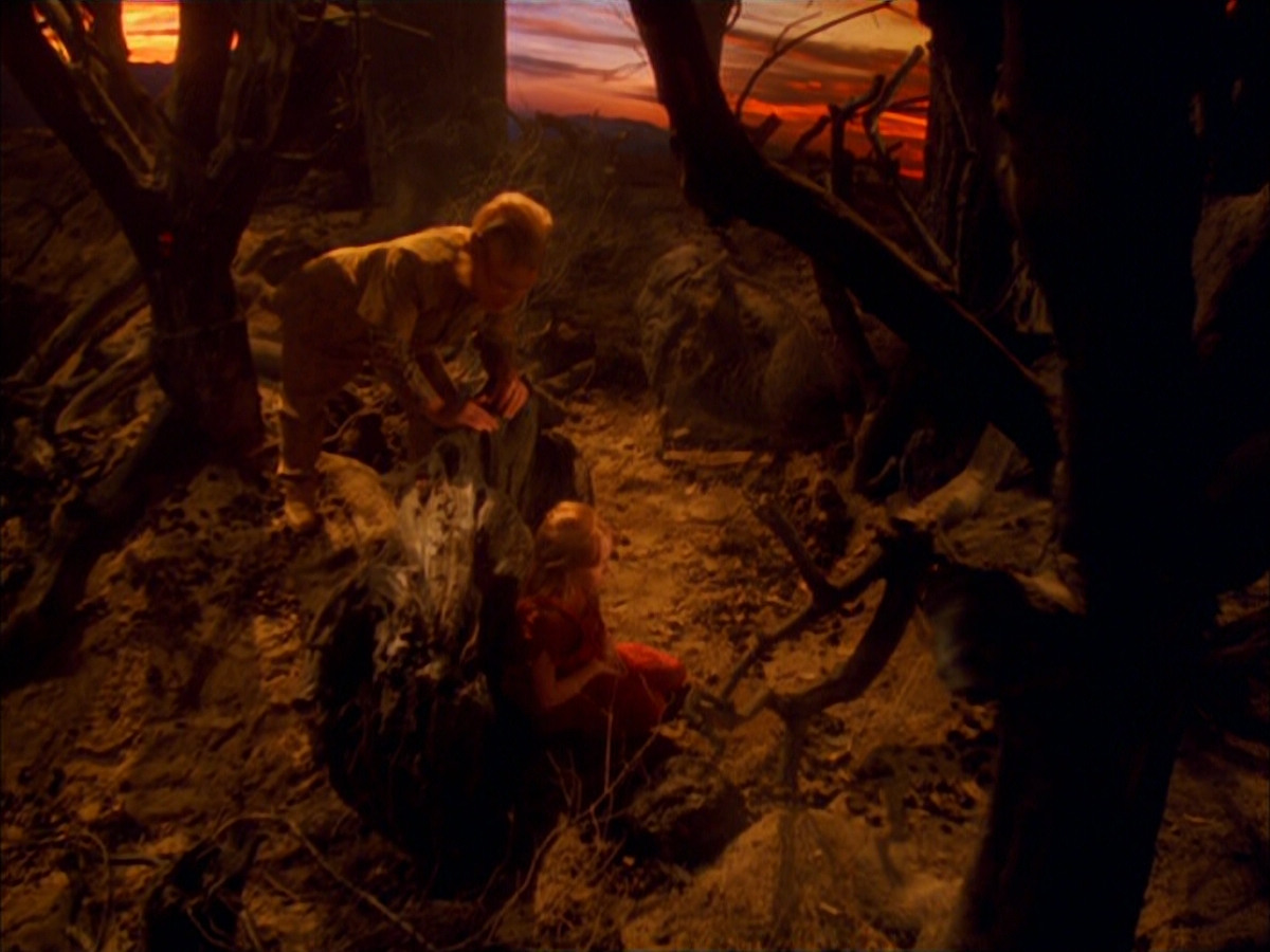 extant_StarTrek_VOY_5x05-OnceUponATime_03348.jpg