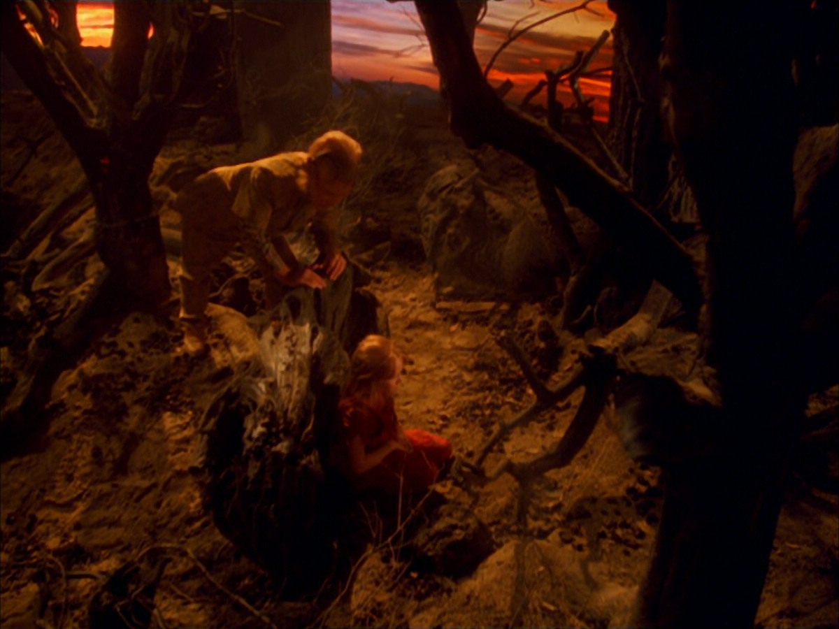 extant_StarTrek_VOY_5x05-OnceUponATime_03349.jpg