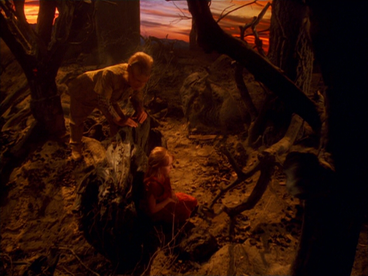 extant_StarTrek_VOY_5x05-OnceUponATime_03354.jpg