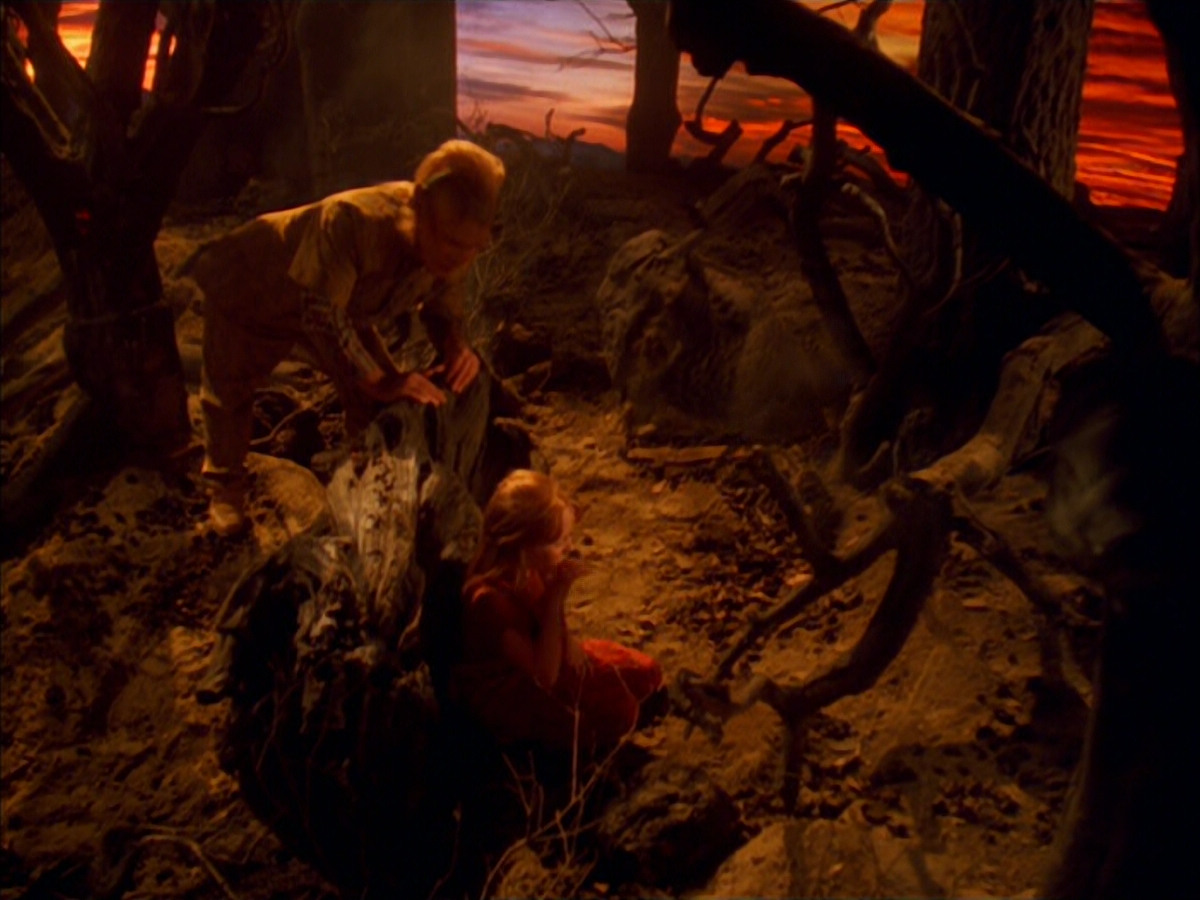 extant_StarTrek_VOY_5x05-OnceUponATime_03361.jpg