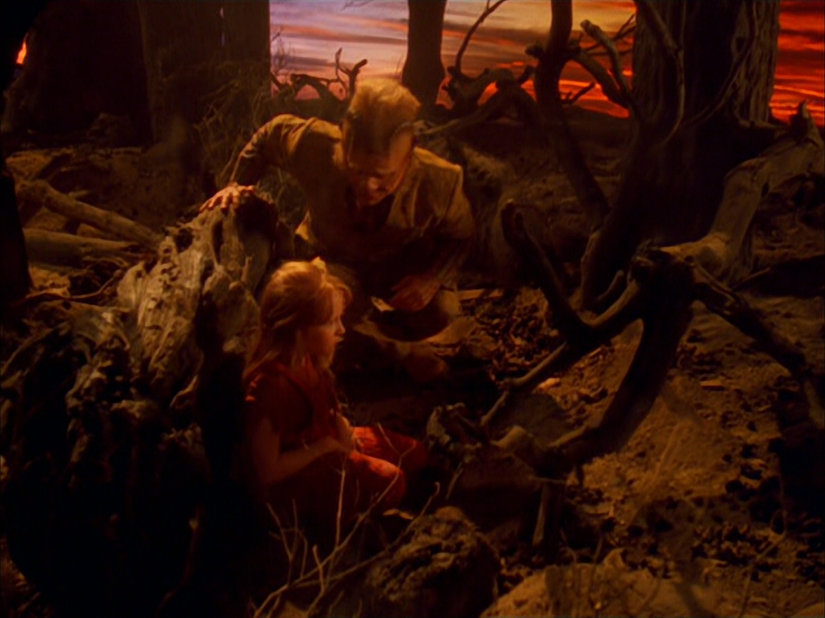 extant_StarTrek_VOY_5x05-OnceUponATime_03371.jpg