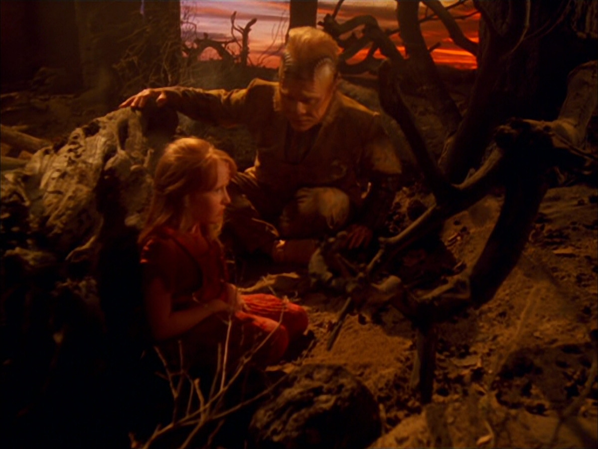 extant_StarTrek_VOY_5x05-OnceUponATime_03377.jpg