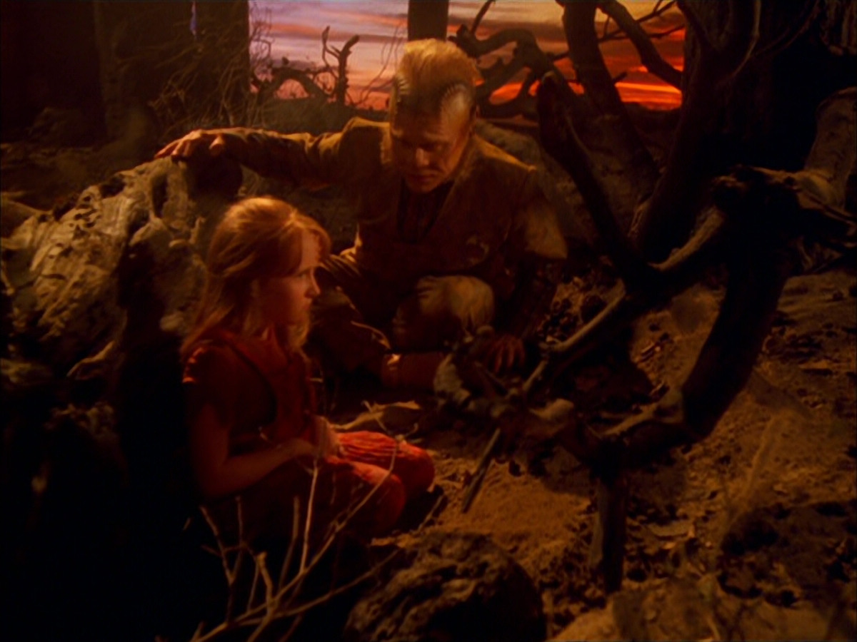 extant_StarTrek_VOY_5x05-OnceUponATime_03378.jpg