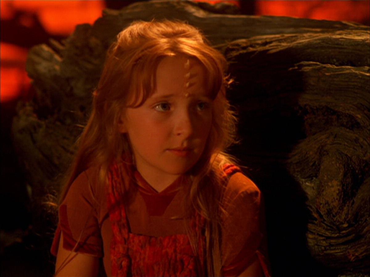 extant_StarTrek_VOY_5x05-OnceUponATime_03461.jpg