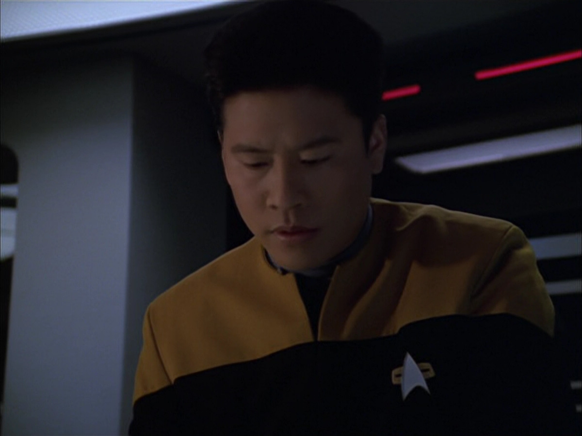 extant_StarTrek_VOY_5x05-OnceUponATime_03550.jpg