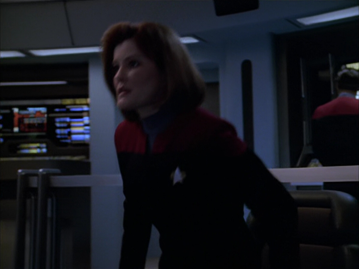 extant_StarTrek_VOY_5x05-OnceUponATime_03558.jpg