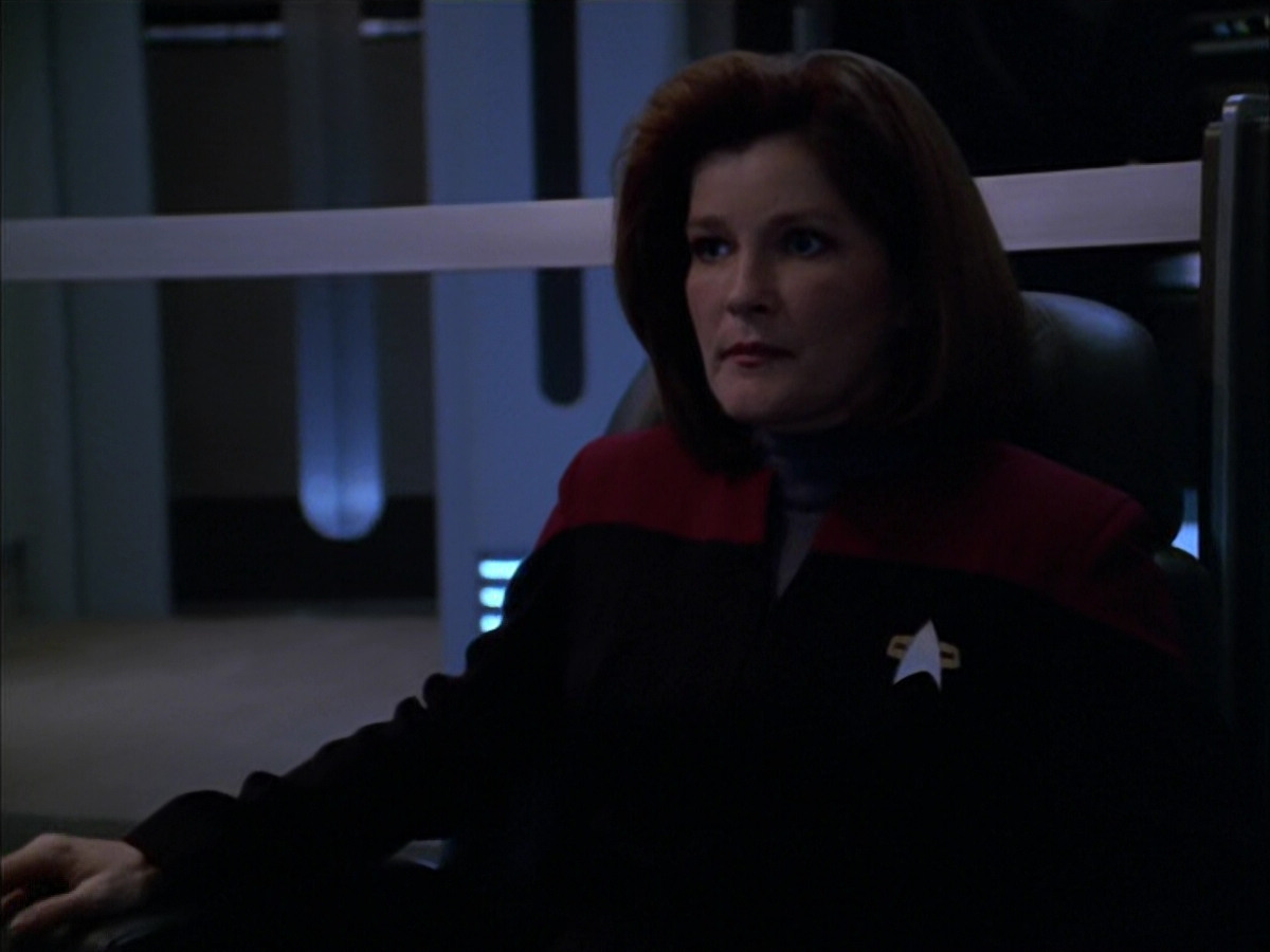extant_StarTrek_VOY_5x05-OnceUponATime_03561.jpg
