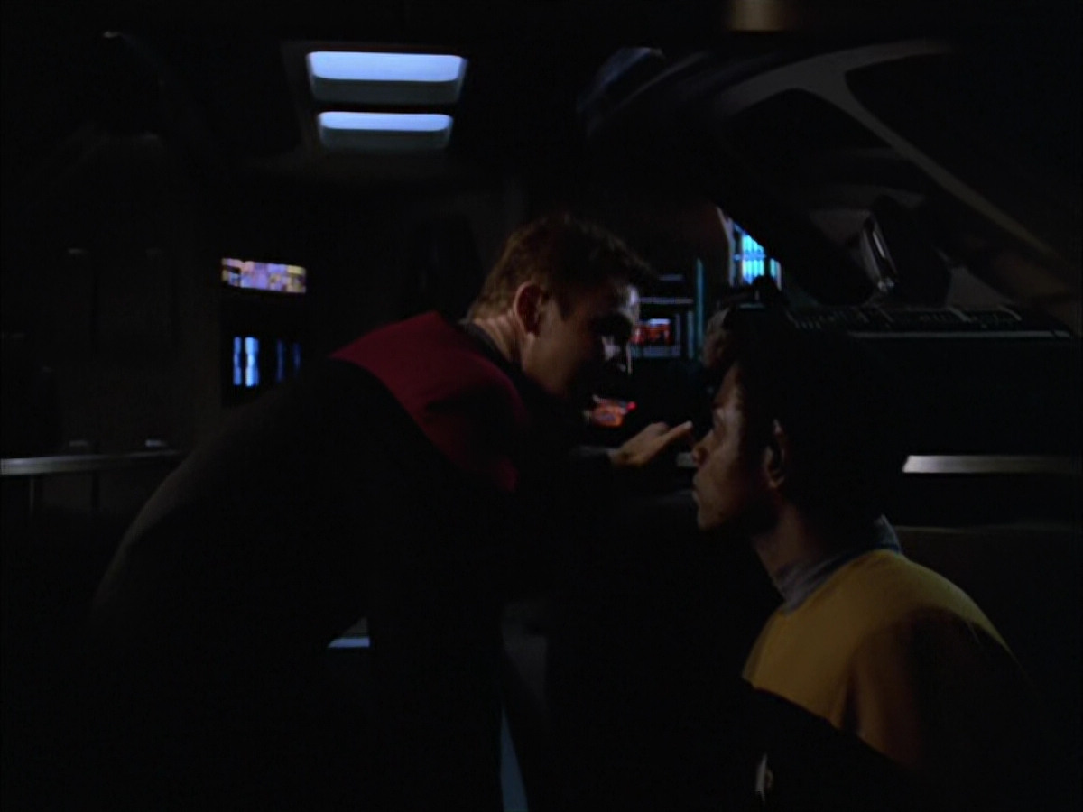 extant_StarTrek_VOY_5x05-OnceUponATime_03572.jpg