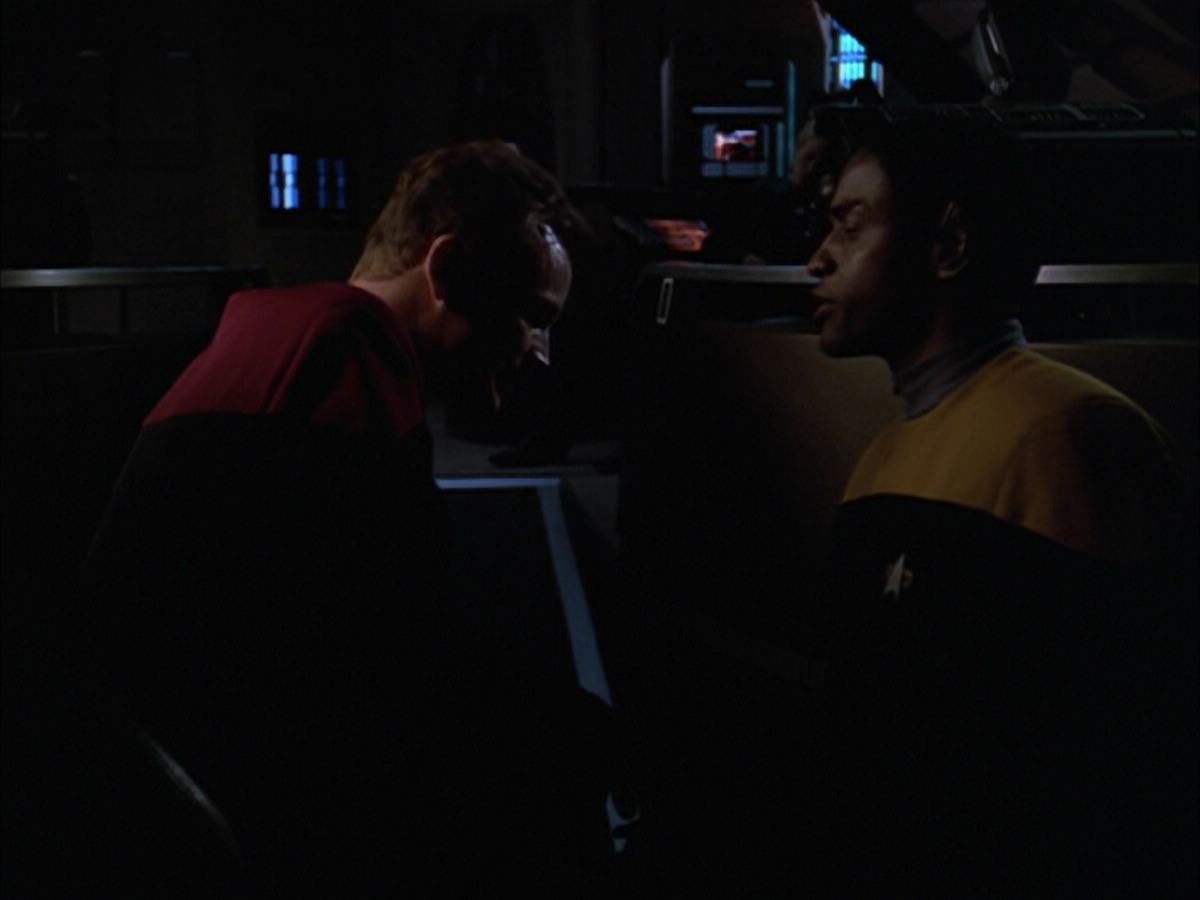 extant_StarTrek_VOY_5x05-OnceUponATime_03581.jpg