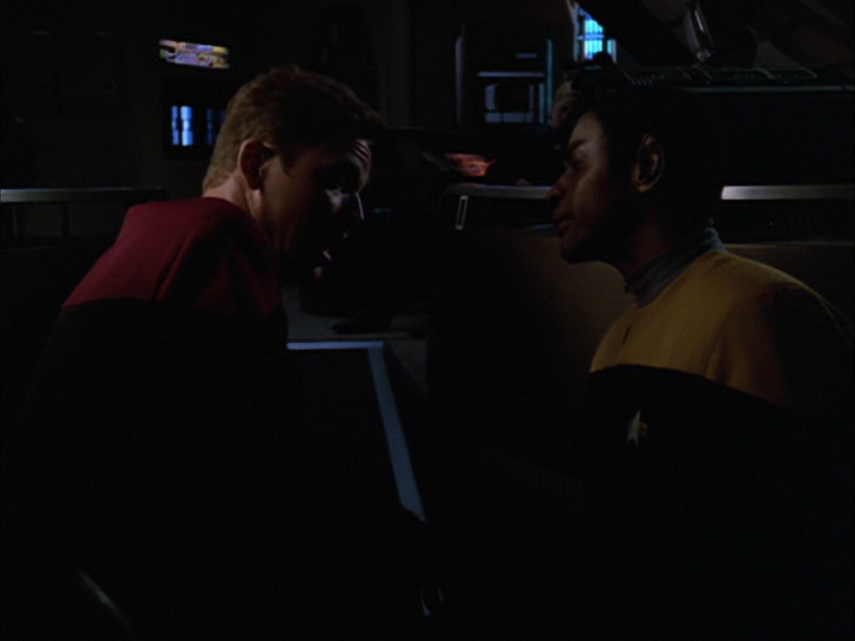 extant_StarTrek_VOY_5x05-OnceUponATime_03585.jpg
