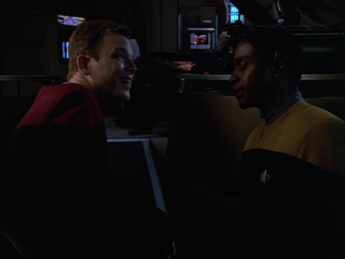 extant_StarTrek_VOY_5x05-OnceUponATime_03589.jpg