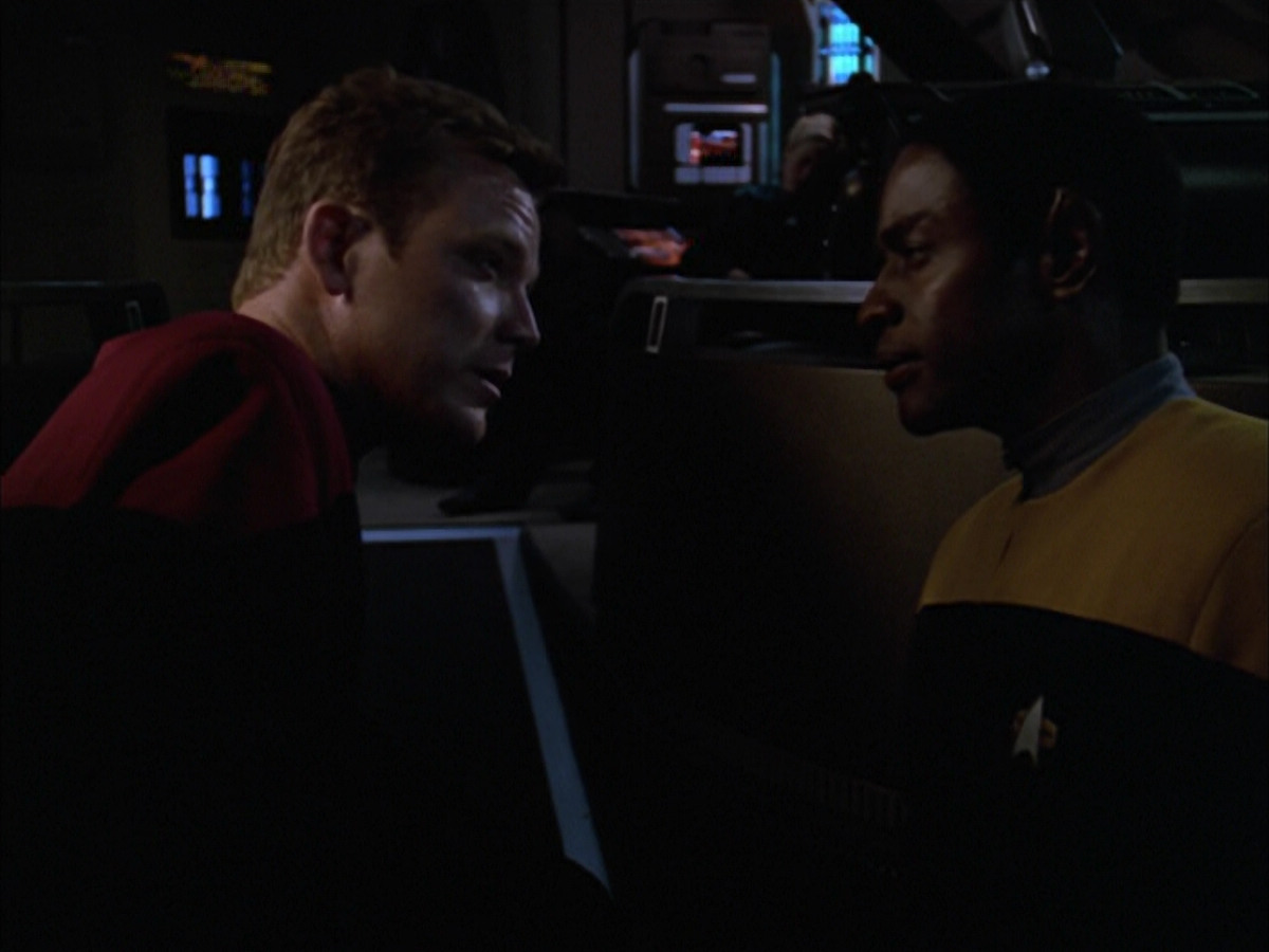 extant_StarTrek_VOY_5x05-OnceUponATime_03600.jpg