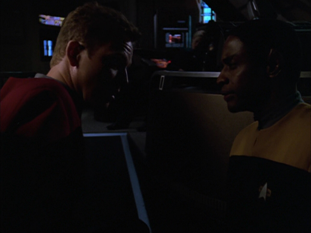 extant_StarTrek_VOY_5x05-OnceUponATime_03604.jpg