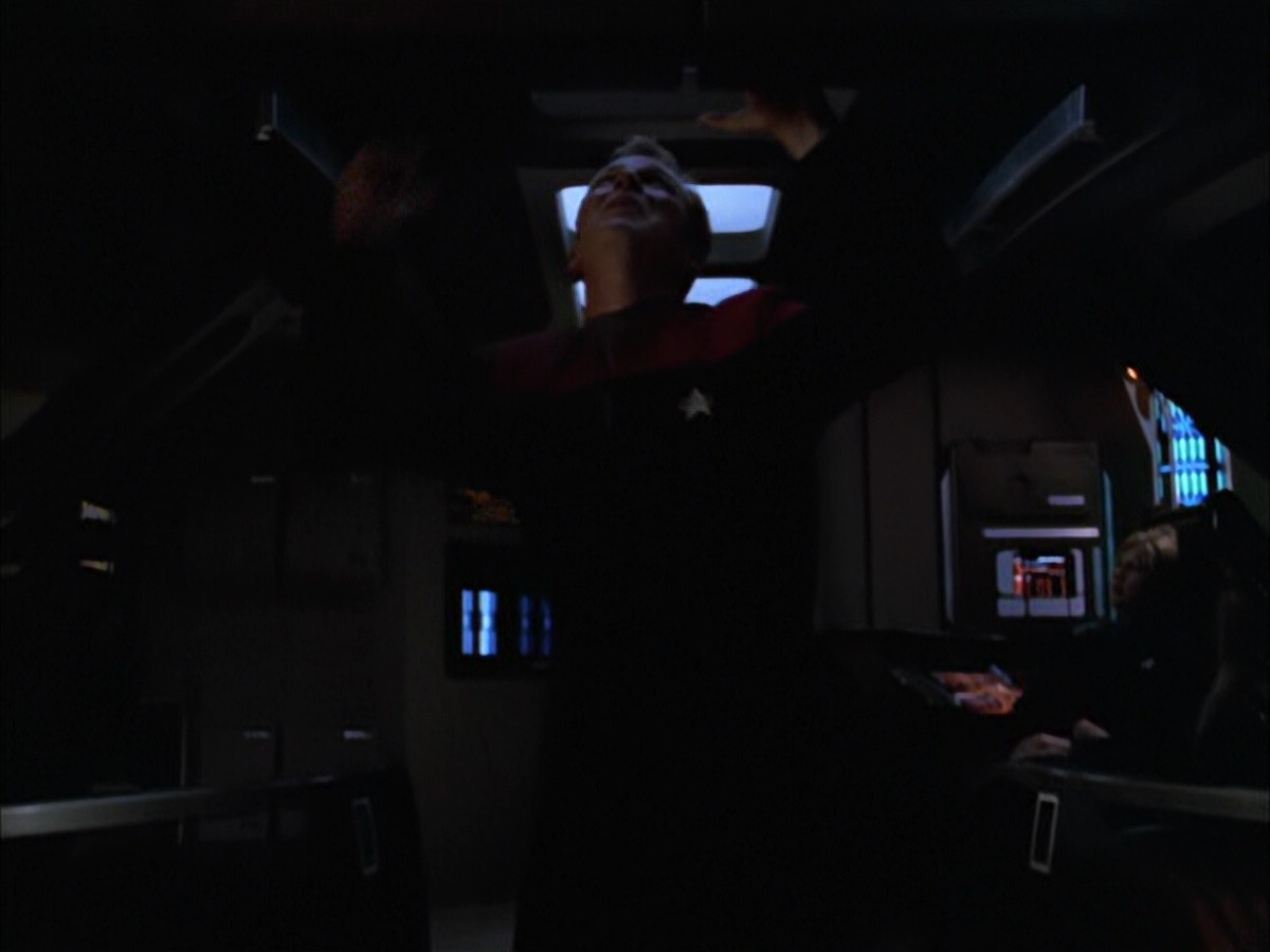 extant_StarTrek_VOY_5x05-OnceUponATime_03612.jpg