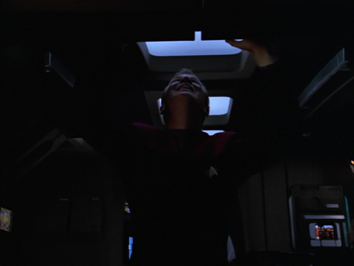 extant_StarTrek_VOY_5x05-OnceUponATime_03614.jpg