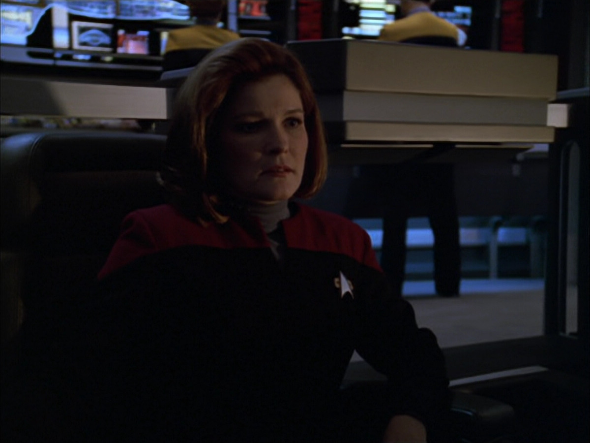 extant_StarTrek_VOY_5x05-OnceUponATime_03622.jpg