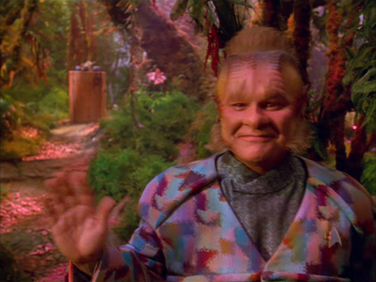 extant_StarTrek_VOY_5x05-OnceUponATime_03754.jpg