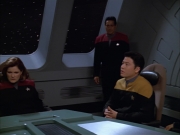 extant_StarTrek_VOY_5x05-OnceUponATime_00603.jpg