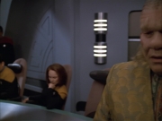 extant_StarTrek_VOY_5x05-OnceUponATime_00608.jpg