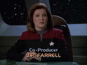 extant_StarTrek_VOY_5x05-OnceUponATime_00655.jpg