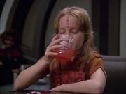 extant_StarTrek_VOY_5x05-OnceUponATime_00822.jpg