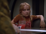 extant_StarTrek_VOY_5x05-OnceUponATime_00862.jpg