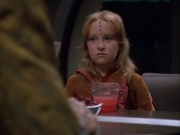 extant_StarTrek_VOY_5x05-OnceUponATime_00866.jpg