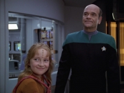 extant_StarTrek_VOY_5x05-OnceUponATime_01382.jpg