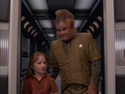 extant_StarTrek_VOY_5x05-OnceUponATime_01456.jpg