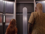 extant_StarTrek_VOY_5x05-OnceUponATime_01460.jpg