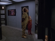 Filename=extant_StarTrek_VOY_5x05-OnceUponATime_01537.jpg
Filesize=147KiB
Dimensions=1200x900
Date added=Nov 12, 2019 extant_StarTrek_VOY_5x05-OnceUponATime_01537.jpg