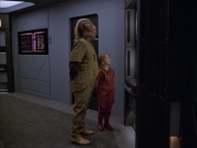 Filename=extant_StarTrek_VOY_5x05-OnceUponATime_01544.jpg
Filesize=139KiB
Dimensions=1200x900
Date added=Nov 12, 2019 extant_StarTrek_VOY_5x05-OnceUponATime_01544.jpg