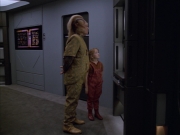 Filename=extant_StarTrek_VOY_5x05-OnceUponATime_01545.jpg
Filesize=140KiB
Dimensions=1200x900
Date added=Nov 12, 2019 extant_StarTrek_VOY_5x05-OnceUponATime_01545.jpg