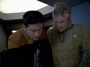 Filename=extant_StarTrek_VOY_5x05-OnceUponATime_01806.jpg
Filesize=135KiB
Dimensions=1200x900
Date added=Nov 12, 2019 extant_StarTrek_VOY_5x05-OnceUponATime_01806.jpg
