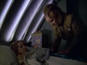extant_StarTrek_VOY_5x05-OnceUponATime_02274.jpg
