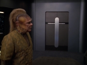 extant_StarTrek_VOY_5x05-OnceUponATime_02324.jpg