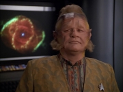 extant_StarTrek_VOY_5x05-OnceUponATime_02382.jpg
