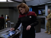 Filename=extant_StarTrek_VOY_5x05-OnceUponATime_02400.jpg
Filesize=172KiB
Dimensions=1200x900
Date added=Nov 12, 2019 extant_StarTrek_VOY_5x05-OnceUponATime_02400.jpg