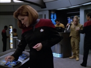 Filename=extant_StarTrek_VOY_5x05-OnceUponATime_02407.jpg
Filesize=177KiB
Dimensions=1200x900
Date added=Nov 12, 2019 extant_StarTrek_VOY_5x05-OnceUponATime_02407.jpg