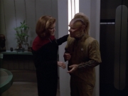 Filename=extant_StarTrek_VOY_5x05-OnceUponATime_02608.jpg
Filesize=130KiB
Dimensions=1200x900
Date added=Nov 12, 2019 extant_StarTrek_VOY_5x05-OnceUponATime_02608.jpg
