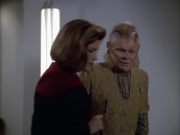 Filename=extant_StarTrek_VOY_5x05-OnceUponATime_02614.jpg
Filesize=128KiB
Dimensions=1200x900
Date added=Nov 12, 2019 extant_StarTrek_VOY_5x05-OnceUponATime_02614.jpg