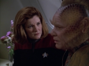Filename=extant_StarTrek_VOY_5x05-OnceUponATime_02645.jpg
Filesize=142KiB
Dimensions=1200x900
Date added=Nov 12, 2019 extant_StarTrek_VOY_5x05-OnceUponATime_02645.jpg