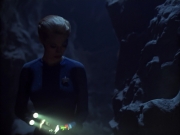 extant_StarTrek_VOY_5x05-OnceUponATime_02885.jpg