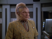 extant_StarTrek_VOY_5x05-OnceUponATime_02915.jpg