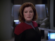 extant_StarTrek_VOY_5x05-OnceUponATime_02931.jpg
