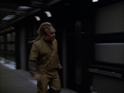 extant_StarTrek_VOY_5x05-OnceUponATime_02942.jpg