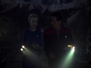 extant_StarTrek_VOY_5x05-OnceUponATime_03015.jpg