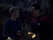 extant_StarTrek_VOY_5x05-OnceUponATime_03018.jpg